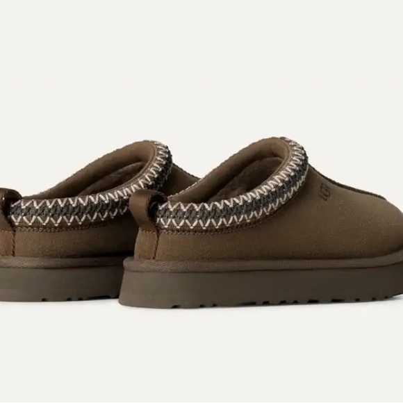 UGG Tazz Platform Slipper Big Kids Grade School 4Y-6Y Hickory 1143776K - Picture 2 of 5